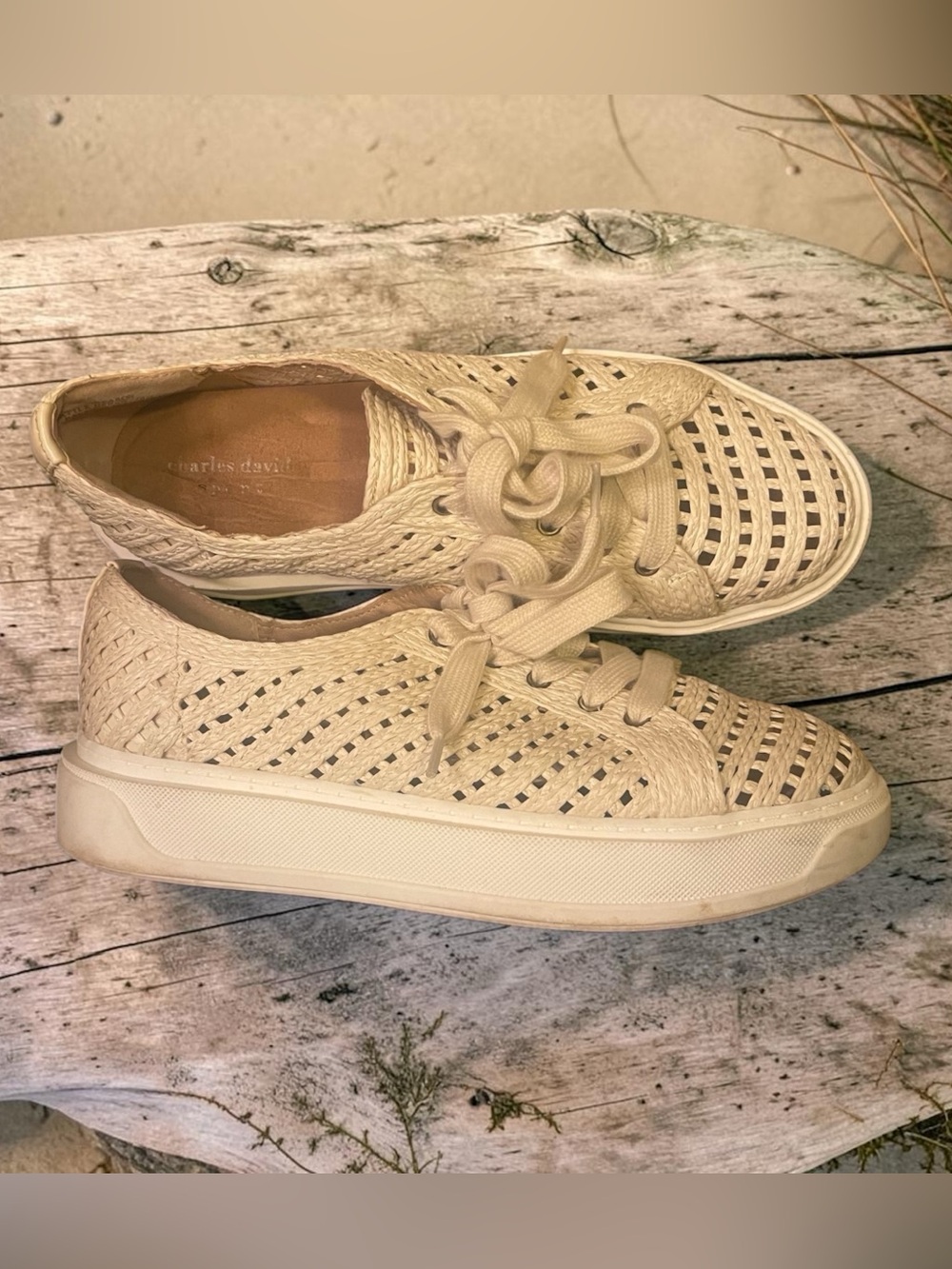 Charles David Reason Natural Woven Raffia Lace-Up Sneakers Size 8